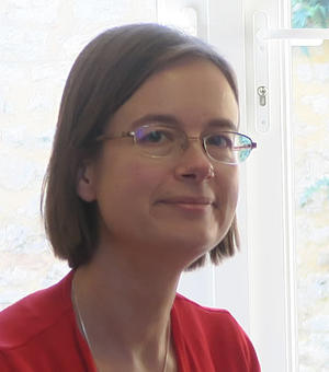 Dr Anna Clark